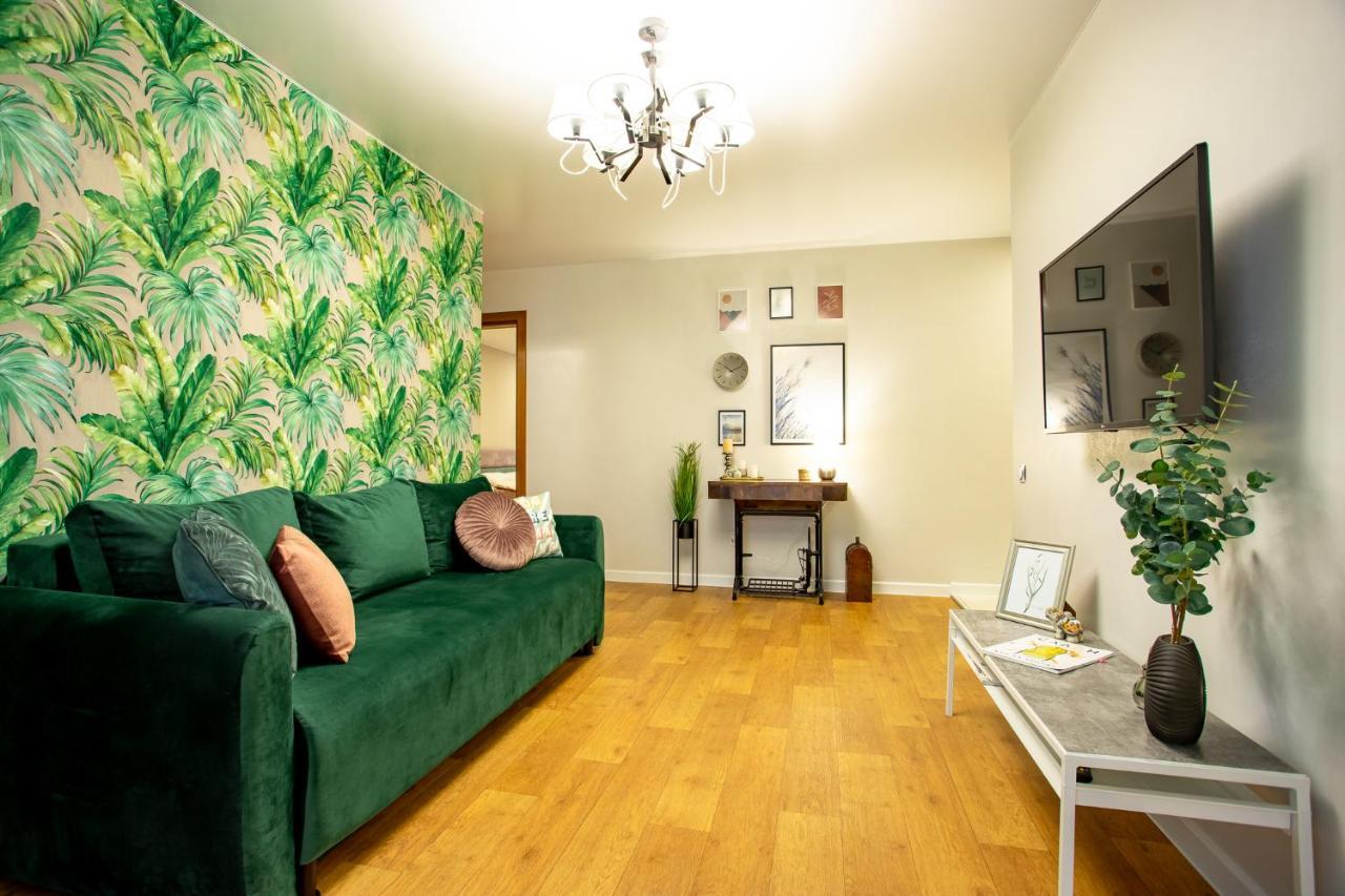 Luxury Apartment With 2 Bedrooms In The City Center Mîkolaiiv Exterior foto