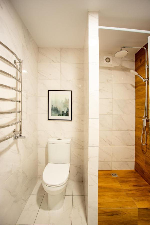 Luxury Apartment With 2 Bedrooms In The City Center Mîkolaiiv Exterior foto