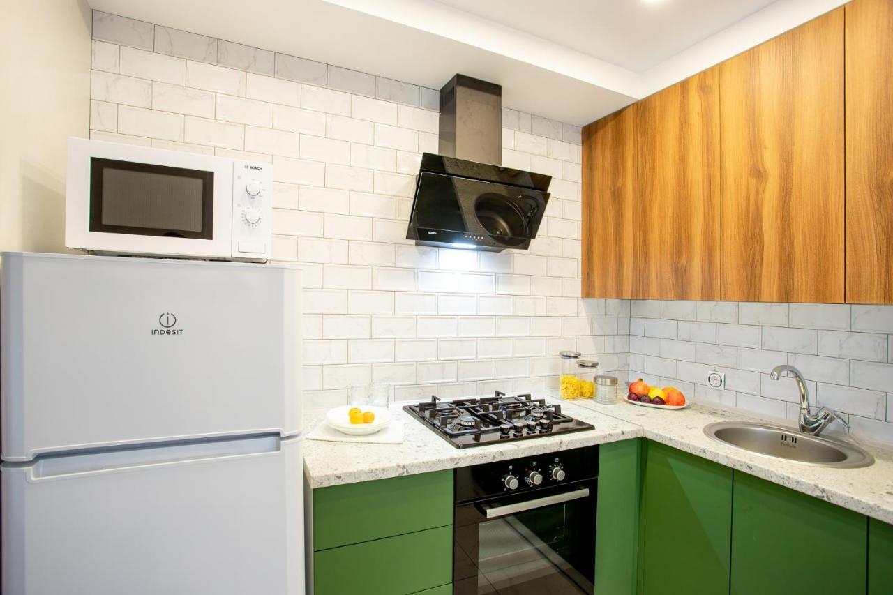 Luxury Apartment With 2 Bedrooms In The City Center Mîkolaiiv Exterior foto