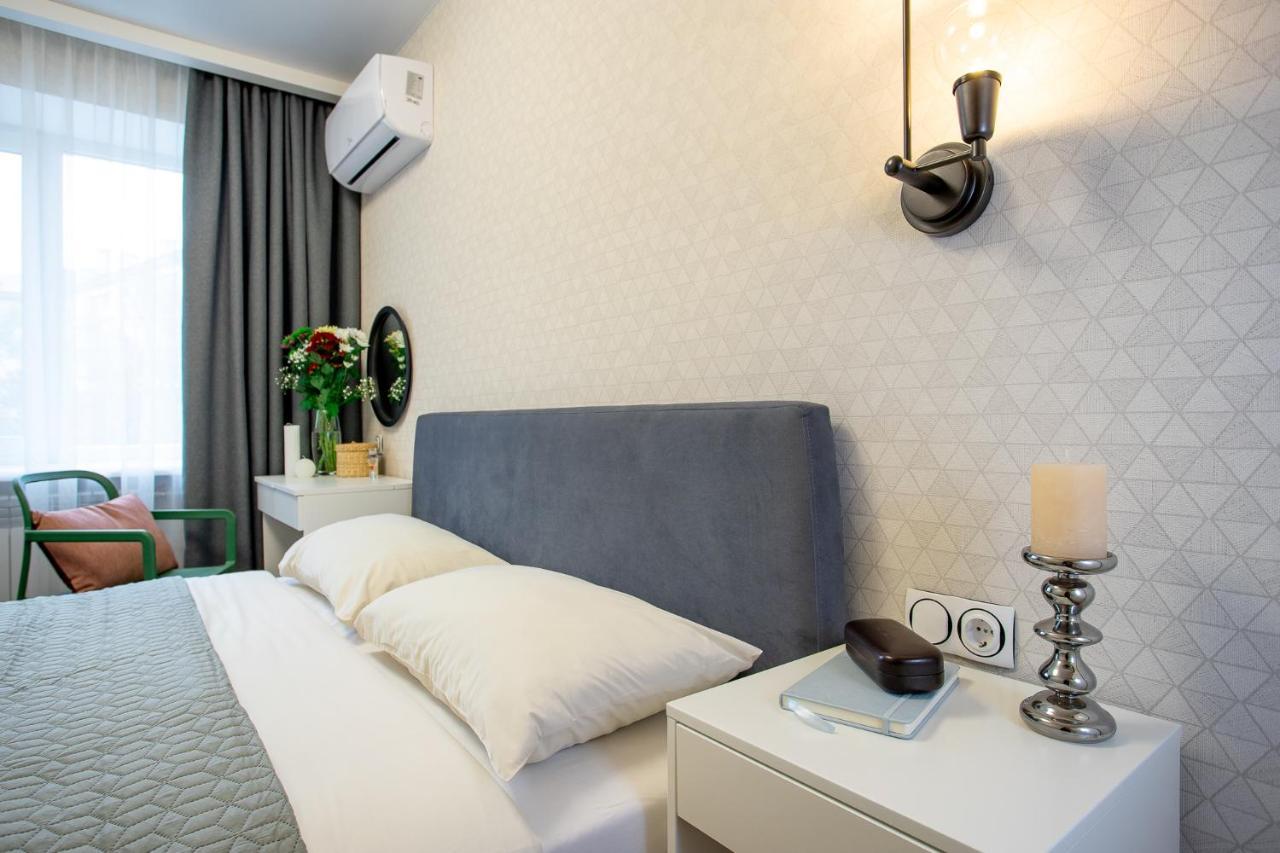 Luxury Apartment With 2 Bedrooms In The City Center Mîkolaiiv Exterior foto